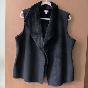 EUC! Faux Suede/ Fur Lined Relativity Vest, Black, XL